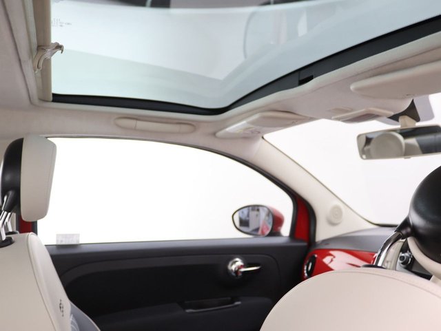 2019 Fiat 500 1L Lounge 3dr - Photo 2