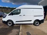 USED 2020 69 FORD TRANSIT CUSTOM Leader L1 H2 2.0 300 EcoBlue Diesel SWB High Top Panel Van Manual Euro 6 (s/s) (105 bhp) 5 services (1 main dealer) - last service on 05.06.2025 @ 66,215 miles - Only 72,483 miles - EURO 6, high top, A/C, Bluetooth, front & rear parking sensors, heated electric mirrors, E/W, DAB Radio, USB port, driver's airbag, factory fitted bulkhead, side loading door, ply lined, fog lights, remote Central Locking, slam security locks, spare key, finance arranged on site & 6 months premium Autoguard warranty