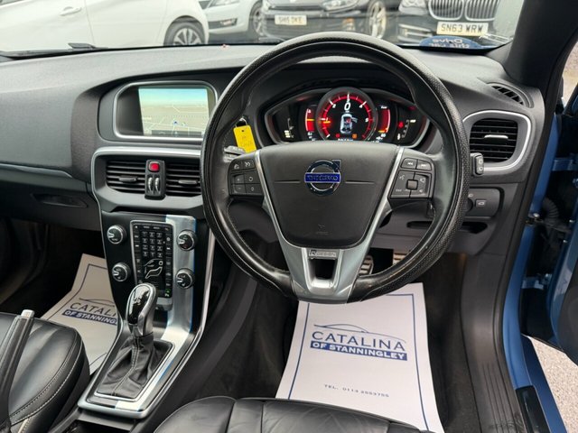 2016 Volvo V40 2L R-Design Lux Nav 5dr - Photo 4