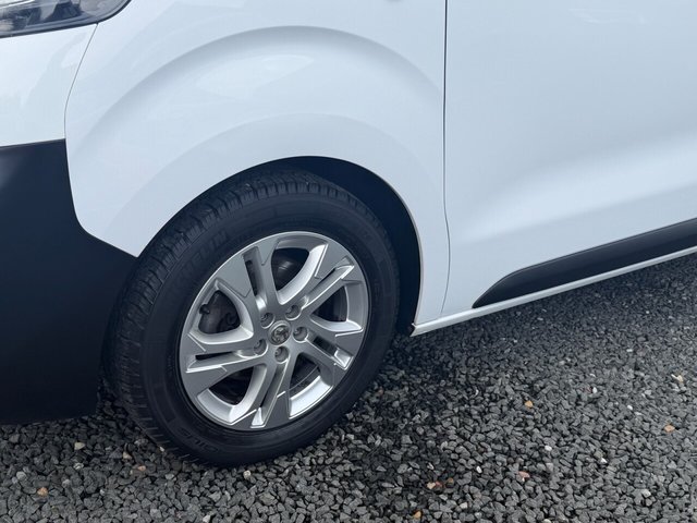 2020 VAUXHALL VIVARO LIFE - Photo 10