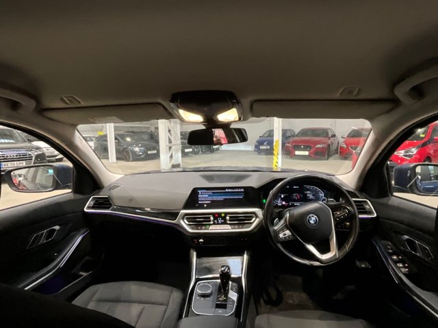 2022 BMW 3 Series 2L SE Pro 5dr - Photo 10