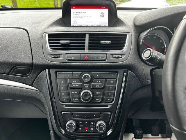 2015 VAUXHALL MOKKA 1.7 CDTi Tech Line SUV 5dr Diesel Manual 2WD Euro 5 (s/s) (130 ps) - Photo 4