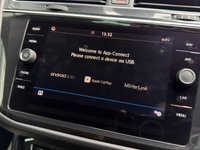 USED 2017 04 VOLKSWAGEN TIGUAN 2.0 TDI R-Line SUV 5dr Diesel DSG Euro 6 (s/s) (150 ps) 