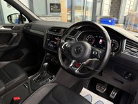 USED 2017 04 VOLKSWAGEN TIGUAN 2.0 TDI R-Line SUV 5dr Diesel DSG Euro 6 (s/s) (150 ps) 