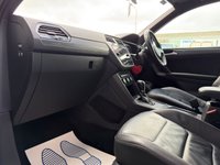 USED 2017 04 VOLKSWAGEN TIGUAN 2.0 TDI R-Line SUV 5dr Diesel DSG Euro 6 (s/s) (150 ps) 