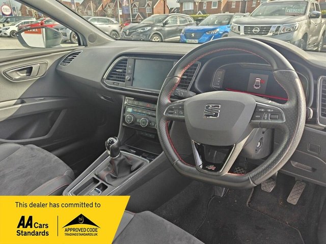 2020 SEAT LEON - Photo 3