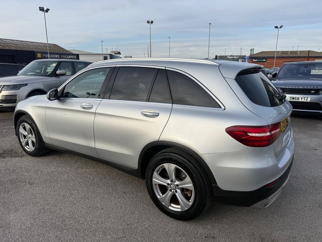 2016 MERCEDES-BENZ GLC 2.1 GLC220d Sport (Premium) SUV 5dr Diesel G-Tronic 4MATIC Euro 6-2 OWNER CAR FINISHED IN IRIDIUM SILVER METALLIC WITH BLACK LEATHER UPHOLSTERY-REVERSE CAMERA-ACTIVE PARK ASSIST-ELECTRIC MEMORY SEAT-PANORAMIC GLASS SUNROOF-BLUETOOTH-CRUISE CONTROL-ELECTRIC FOLDING MIRRORS-BLUETOOTH-CRUISE CONTROL-DAB RADIO-DUAL ZONE CLIMATE CONTROL-AMBIENT ILLUMINATION-HEATED SEATS-18" 5 SPOKE ALLOYS - Photo 4