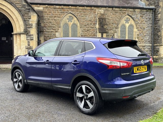 2015 Nissan Qashqai 1.2L N-Tec 5dr - Photo 6