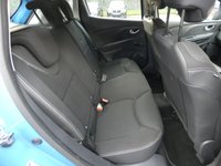 USED 2015 15 RENAULT CLIO 1.5 dCi Dynamique MediaNav 5d EDC 90 S/S &pound;20 ROAD TAX, SAT NAV, BLUETOOTH, CRUISE CONTROL & SPEED LIMITER, AUTOMATIC HEADLIGHTS & WIPERS, AUX & USB PORTS, EDC AUTOMATIC GEARBOX, FRONT FOG LIGHTS, 16 INCH ALLOY WHEELS, CLOTH INTERIOR, LEATHER MULTIFUNCTION STEERING WHEEL, AIR CONDITIONING, ECO MODE, BASS REFLEX SPEAKERS, TRIP COMPUTER WITH DIGITAL SPEEDO, REMOTE CENTRAL LOCKING, PUSH BUTTON START, ELECTRIC WINDOWS, ELECTRIC HEATED MIRRORS, ISO FIX, FOLDING REAR SEATS, SERVICE HISTORY
