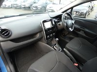 USED 2015 15 RENAULT CLIO 1.5 dCi Dynamique MediaNav 5d EDC 90 S/S &pound;20 ROAD TAX, SAT NAV, BLUETOOTH, CRUISE CONTROL & SPEED LIMITER, AUTOMATIC HEADLIGHTS & WIPERS, AUX & USB PORTS, EDC AUTOMATIC GEARBOX, FRONT FOG LIGHTS, 16 INCH ALLOY WHEELS, CLOTH INTERIOR, LEATHER MULTIFUNCTION STEERING WHEEL, AIR CONDITIONING, ECO MODE, BASS REFLEX SPEAKERS, TRIP COMPUTER WITH DIGITAL SPEEDO, REMOTE CENTRAL LOCKING, PUSH BUTTON START, ELECTRIC WINDOWS, ELECTRIC HEATED MIRRORS, ISO FIX, FOLDING REAR SEATS, SERVICE HISTORY