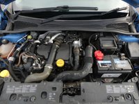 USED 2015 15 RENAULT CLIO 1.5 dCi Dynamique MediaNav 5d EDC 90 S/S &pound;20 ROAD TAX, SAT NAV, BLUETOOTH, CRUISE CONTROL & SPEED LIMITER, AUTOMATIC HEADLIGHTS & WIPERS, AUX & USB PORTS, EDC AUTOMATIC GEARBOX, FRONT FOG LIGHTS, 16 INCH ALLOY WHEELS, CLOTH INTERIOR, LEATHER MULTIFUNCTION STEERING WHEEL, AIR CONDITIONING, ECO MODE, BASS REFLEX SPEAKERS, TRIP COMPUTER WITH DIGITAL SPEEDO, REMOTE CENTRAL LOCKING, PUSH BUTTON START, ELECTRIC WINDOWS, ELECTRIC HEATED MIRRORS, ISO FIX, FOLDING REAR SEATS, SERVICE HISTORY