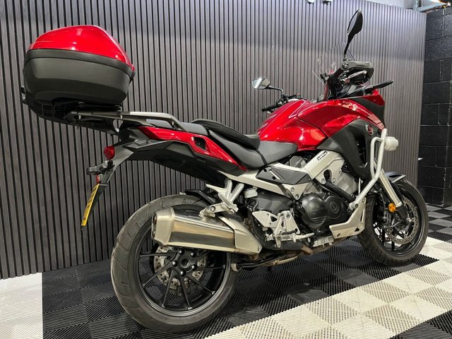 View our HONDA VFR800X CROSSRUNNER