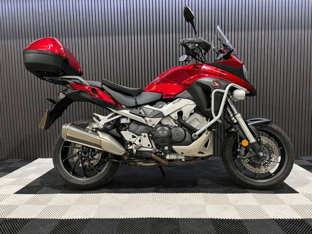 View our HONDA VFR800X CROSSRUNNER
