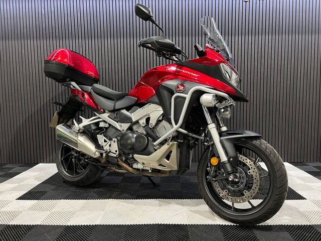 View our HONDA VFR800X CROSSRUNNER