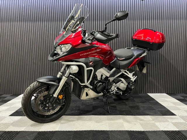 View our HONDA VFR800X CROSSRUNNER