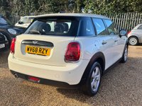 USED 2018 68 MINI HATCH 1.5 Cooper D Hatchback 5dr Diesel Manual Euro 6 (s/s) (116 ps) *7x Mini Dealer Services* Just Serviced* Lovely Spec*