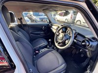 USED 2018 68 MINI HATCH 1.5 Cooper D Hatchback 5dr Diesel Manual Euro 6 (s/s) (116 ps) *7x Mini Dealer Services* Just Serviced* Lovely Spec*