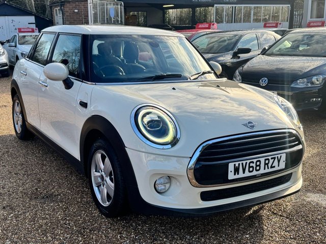 2018 MINI HATCH 1.5 Cooper D Hatchback 5dr Diesel Manual Euro 6 (s/s) (116 ps) - Photo 6