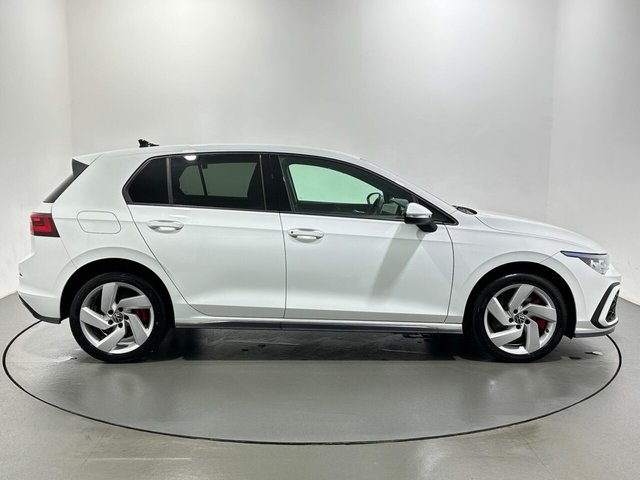 2021 Volkswagen Golf - Photo 9