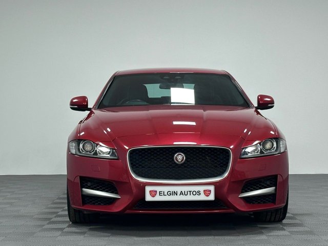 2017 Jaguar Xf 2L R-Sport 4dr - Photo 2