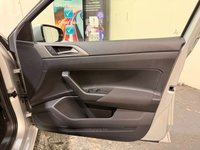 USED 2018 18 VOLKSWAGEN POLO 1.0 TSI SE Hatchback 5dr Petrol Manual Euro 6 (s/s) (95 ps) Air conditioning-AppleCar Play / Android Auto-Cruise-Park sensors-DAB Radio-Alloys-VW Service history Finance aranged Part exchange avaliable Open 7 days