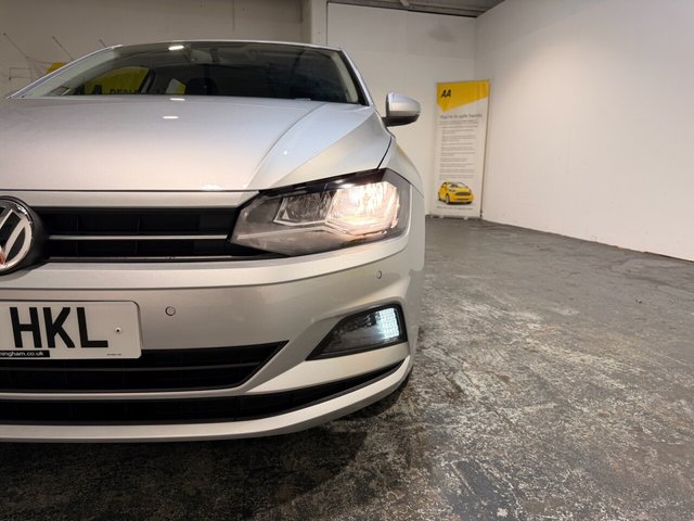 2018 VOLKSWAGEN POLO - Photo 12