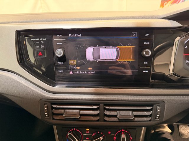 2018 VOLKSWAGEN POLO - Photo 8