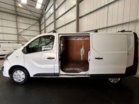 USED 2015 15 VAUXHALL VIVARO 1.6 CDTI 115PS L2 LWB - NO VAT 