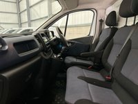 USED 2015 15 VAUXHALL VIVARO 1.6 CDTI 115PS L2 LWB - NO VAT 
