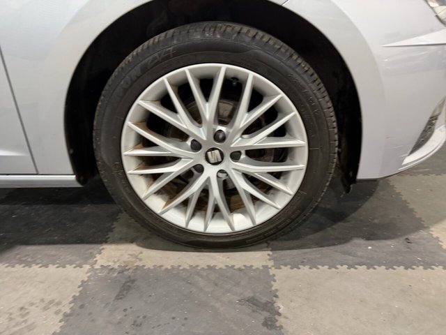 2018 SEAT LEON 1.2 TSI SE Dynamic Technology Hatchback 5dr Petrol Manual Euro 6 (s/s) (110 ps) - Photo 11