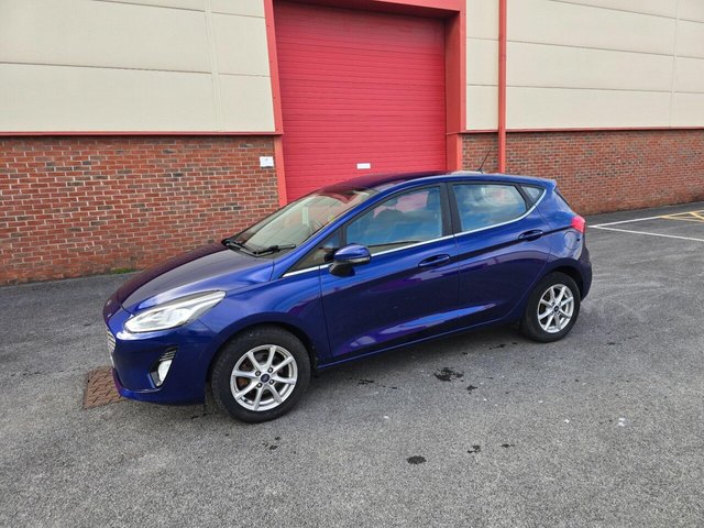 2017 FORD FIESTA - Photo 6