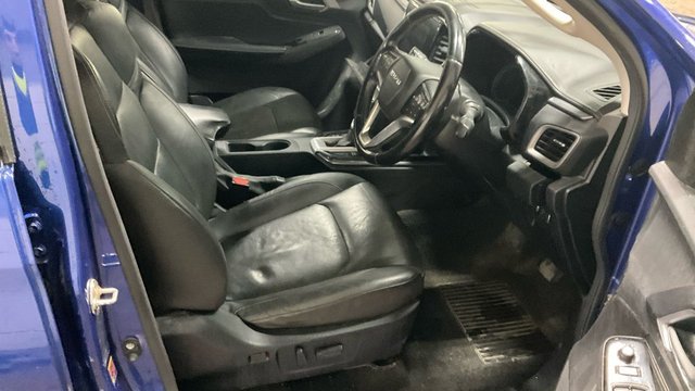 2022 ISUZU D-MAX - Photo 9