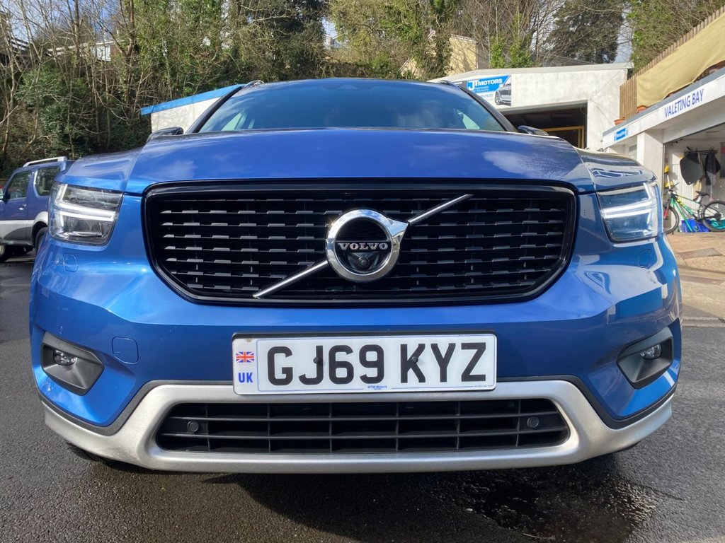 USED 2019 69 VOLVO XC40 2.0 T5 R-Design Pro SUV 5dr Petrol Auto AWD Euro 6 (s/s) (247 ps) TOP SPECIFICATION R DESIGN PRO XC40
