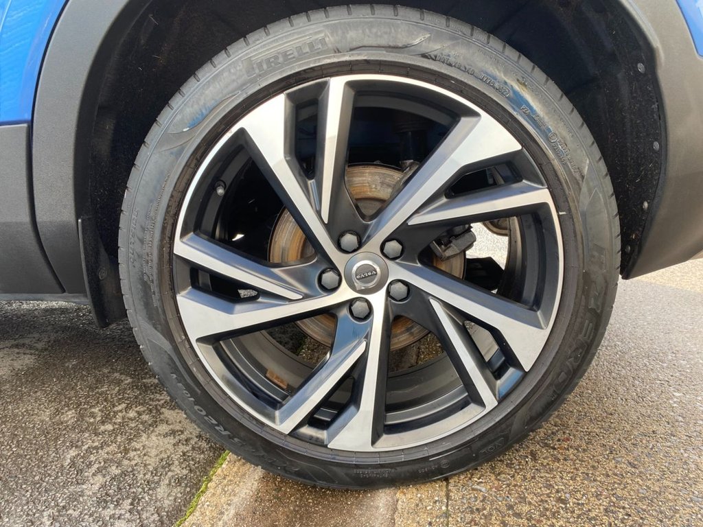 USED 2019 69 VOLVO XC40 2.0 T5 R-Design Pro SUV 5dr Petrol Auto AWD Euro 6 (s/s) (247 ps) TOP SPECIFICATION R DESIGN PRO XC40