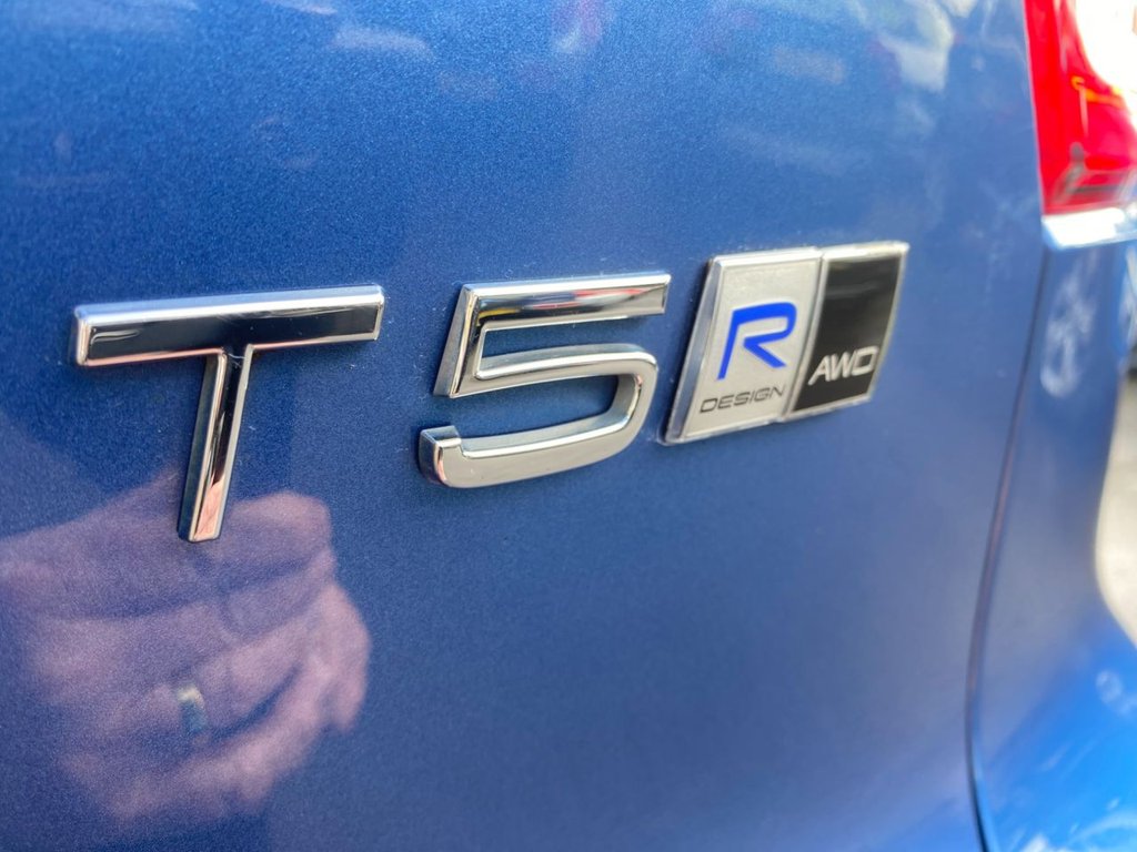 USED 2019 69 VOLVO XC40 2.0 T5 R-Design Pro SUV 5dr Petrol Auto AWD Euro 6 (s/s) (247 ps) TOP SPECIFICATION R DESIGN PRO XC40