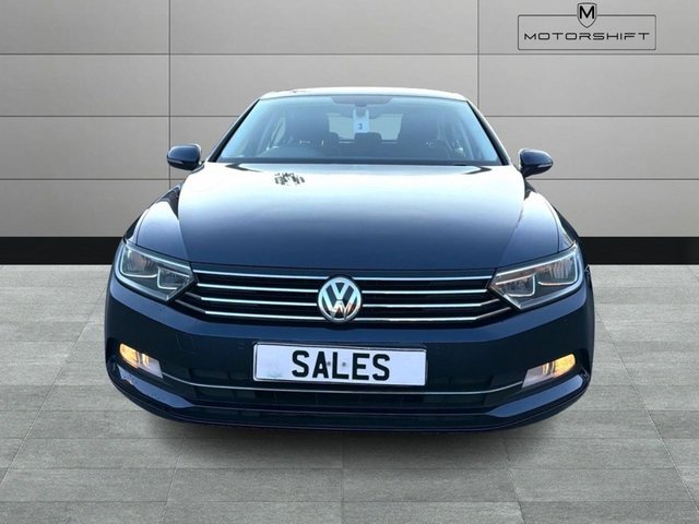 2015 VOLKSWAGEN PASSAT - Photo 3