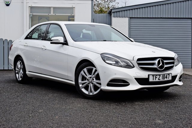 2014 MERCEDES-BENZ E-CLASS 2.1 E220 CDI SE Saloon 4dr Diesel G-Tronic+ Euro 5 (s/s) (170 ps) - Photo 2