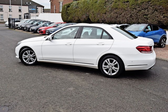 2014 MERCEDES-BENZ E-CLASS 2.1 E220 CDI SE Saloon 4dr Diesel G-Tronic+ Euro 5 (s/s) (170 ps) - Photo 8