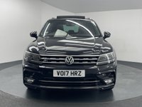 USED 2017 17 VOLKSWAGEN TIGUAN 2.0 TDI BlueMotion Tech R-Line SUV 5dr Diesel DSG 4Motion Euro 6 (s/s) (150 ps) FULL SERVICE HISTORY + PANORAMIC GLASS SUNROOF