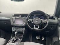 USED 2017 17 VOLKSWAGEN TIGUAN 2.0 TDI BlueMotion Tech R-Line SUV 5dr Diesel DSG 4Motion Euro 6 (s/s) (150 ps) FULL SERVICE HISTORY + PANORAMIC GLASS SUNROOF