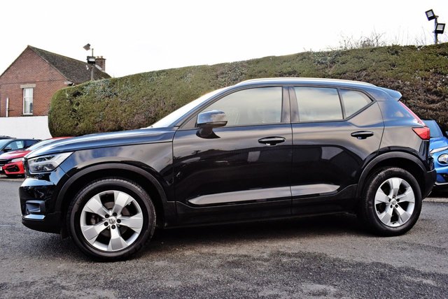 2019 VOLVO XC40 2.0 D3 Momentum Pro SUV 5dr Diesel Auto Euro 6 (s/s) (150 ps) - Photo 7