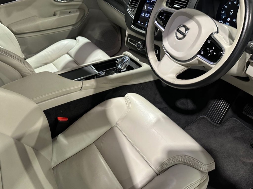 USED 2020 20 VOLVO XC90 2.0h T8 Twin Engine Recharge 11.6kWh Inscription SUV 5dr Petrol Plug-in Hybrid Auto 4WD Euro 6 (s/s) (390 ps) 