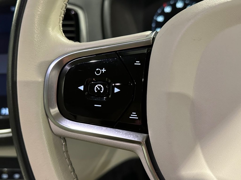 USED 2020 20 VOLVO XC90 2.0h T8 Twin Engine Recharge 11.6kWh Inscription SUV 5dr Petrol Plug-in Hybrid Auto 4WD Euro 6 (s/s) (390 ps) 