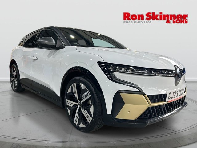 2023 23 RENAULT MEGANE E-TECH 60kWh iconic Hatchback 5dr Electric Auto (optimum charge) (220 ps) 