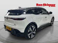 USED 2023 23 RENAULT MEGANE E-TECH 60kWh iconic Hatchback 5dr Electric Auto (optimum charge) (220 ps) 