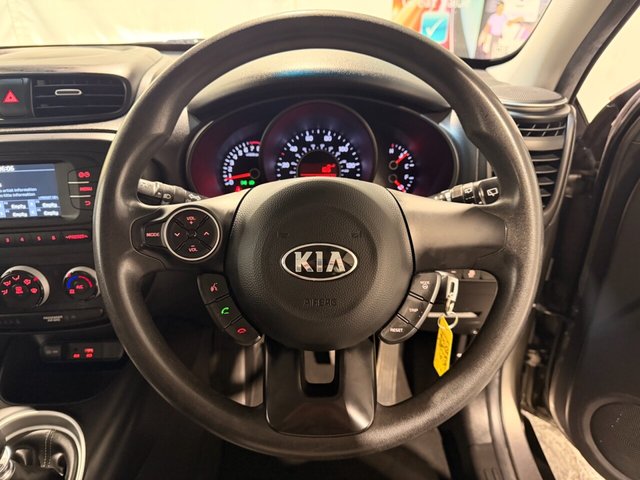2018 KIA SOUL - Photo 9