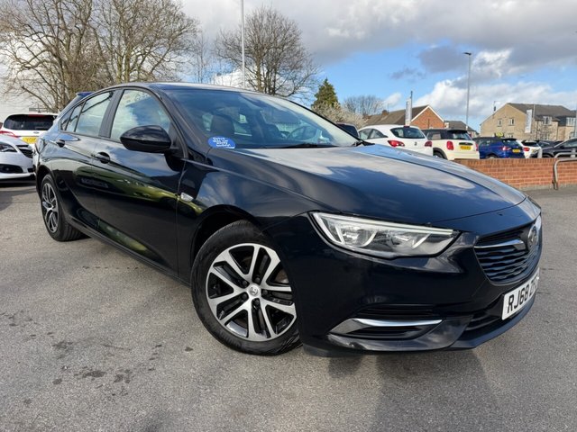 2018 Vauxhall Insignia 1.6L Design 5dr - Photo 11