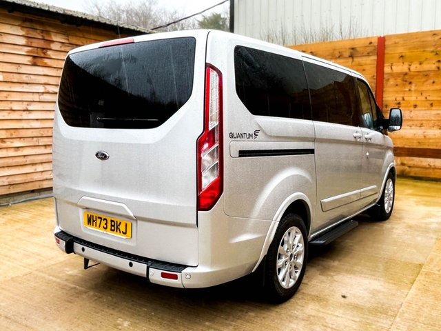 2024 FORD TOURNEO CUSTOM - Photo 8