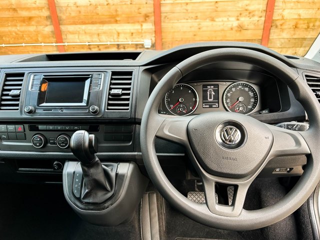 2017 VOLKSWAGEN TRANSPORTER - Photo 2