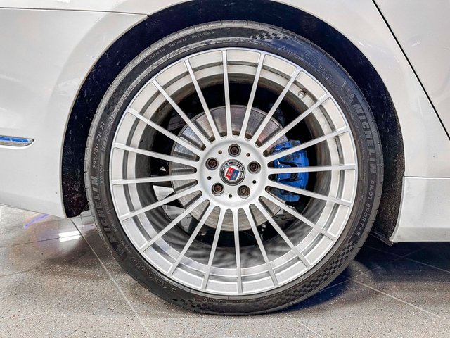 2016 BMW 7 Series 3L null 4dr - Photo 6